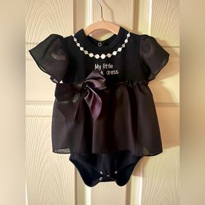 Infant dresses 2 brand new, one worn once Perfect for holiday/special occasions